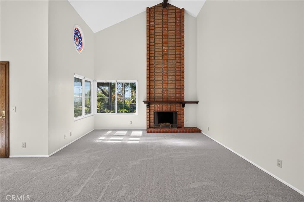 Home at 1615 Calle De Armonia, San Dimas — photo 4 of 12