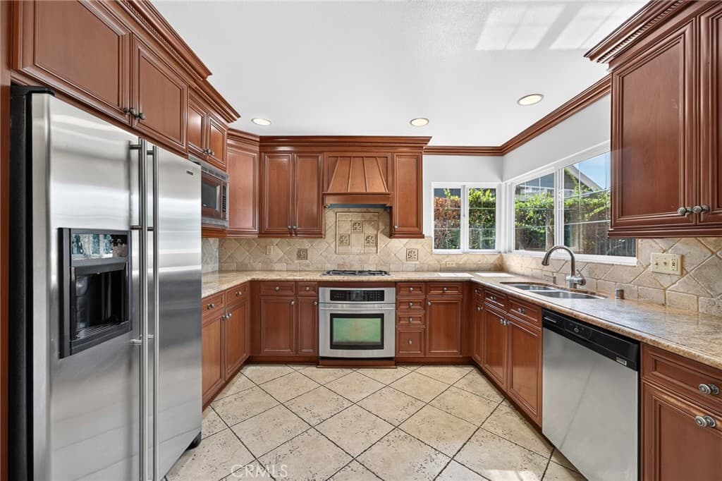 Home at 1615 Calle De Armonia, San Dimas — photo 9 of 12