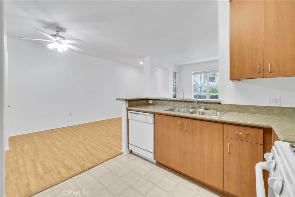 Condo at 835 Francesca Dr 103, Walnut — photo 11 of 12