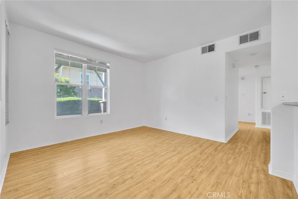 Condo at 835 Francesca Dr 103, Walnut — photo 4 of 12