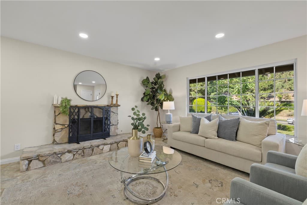 Home at 21116 Silver Cloud, Diamond Bar — photo 4 of 12