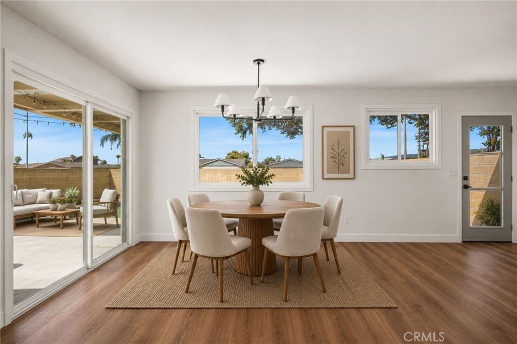 Home at 5724 N Galanto Avenue, Azusa — photo 4 of 12