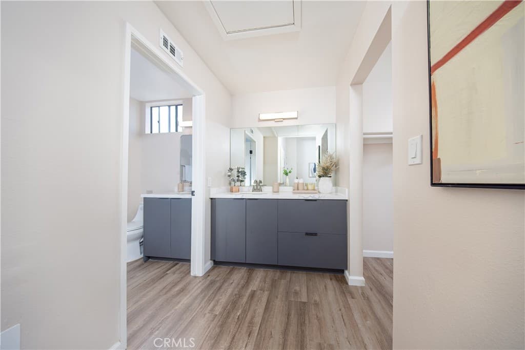 Condo at 800 W Naomi D, Arcadia — photo 11 of 12