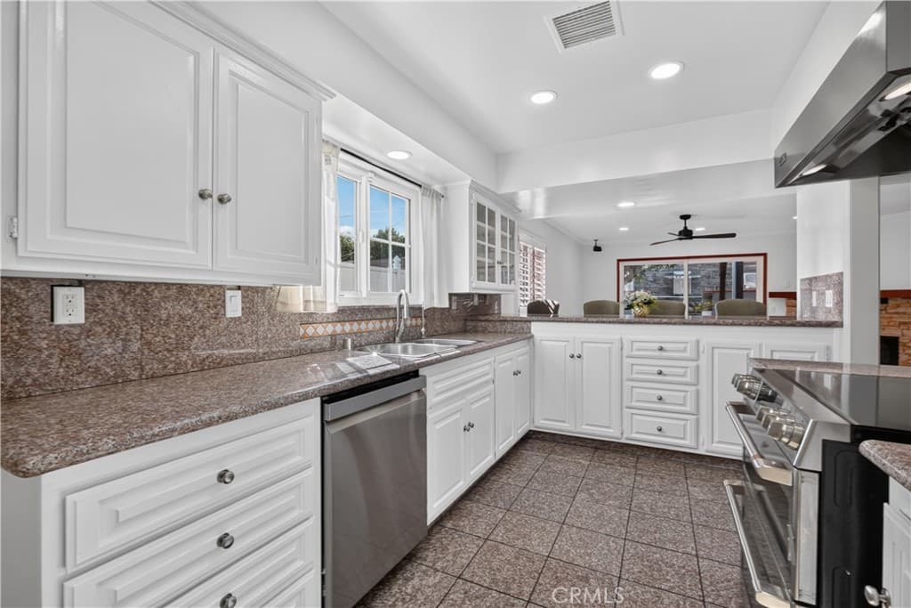 Home at 14434 Autumn Moon, Hacienda Heights — photo 12 of 12