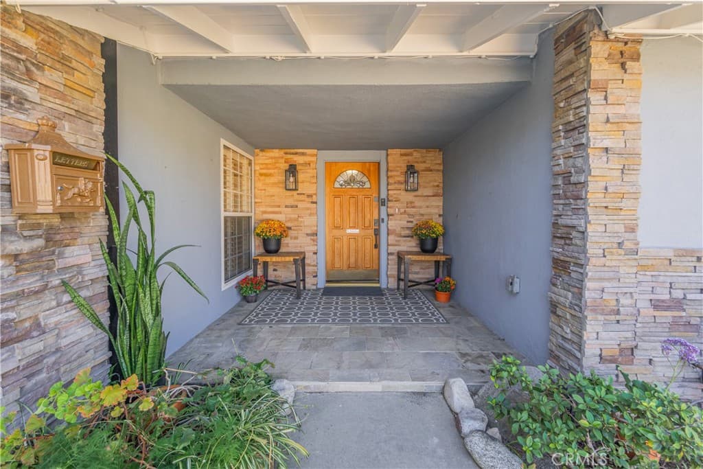 Home at 14434 Autumn Moon, Hacienda Heights — photo 3 of 12