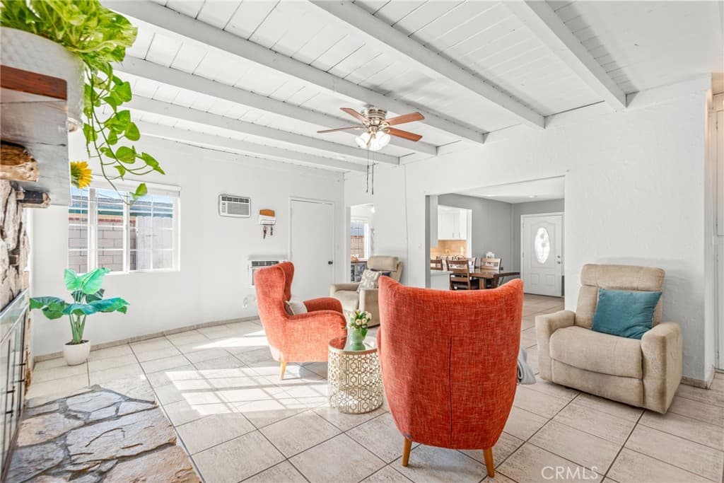 Home at 344 E Roland, Azusa — photo 11 of 12