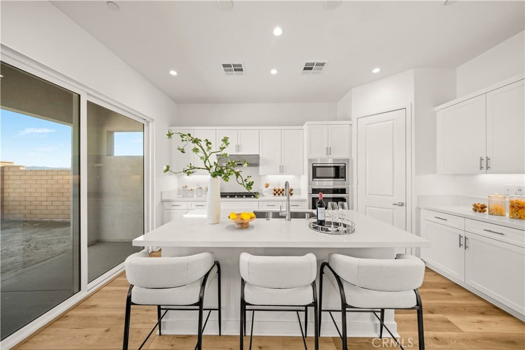 Home at 22100 Portofino, Walnut — photo 3 of 12