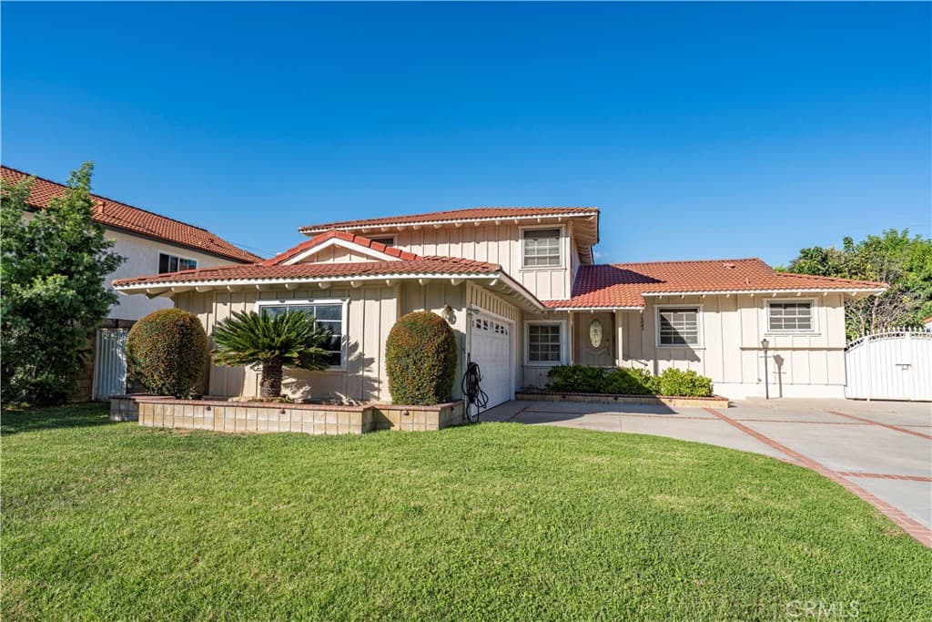 Home at 16083 Mesa Robles, Hacienda Heights — photo 2 of 12