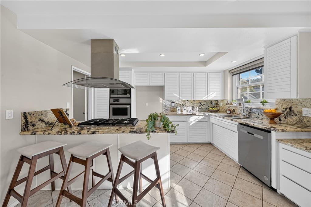Home at 16083 Mesa Robles, Hacienda Heights — photo 9 of 12