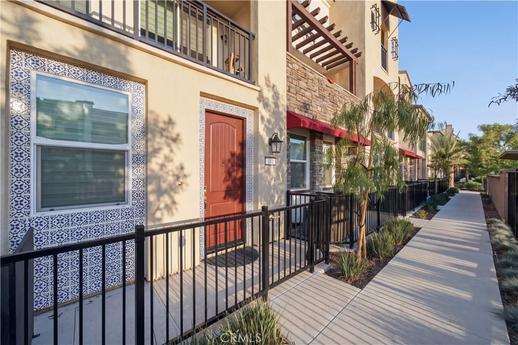 Condo at 161 Dove, Covina — photo 7 of 12