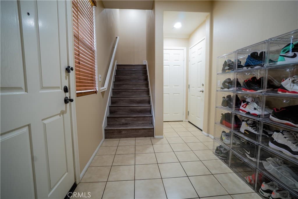 Townhouse at 216 W Merlot Drive, Covina — photo 2 of 12