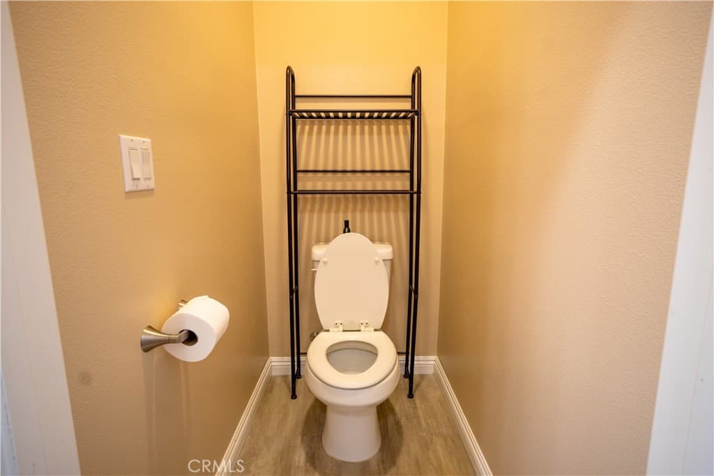 Townhouse at 216 W Merlot Drive, Covina — photo 10 of 12