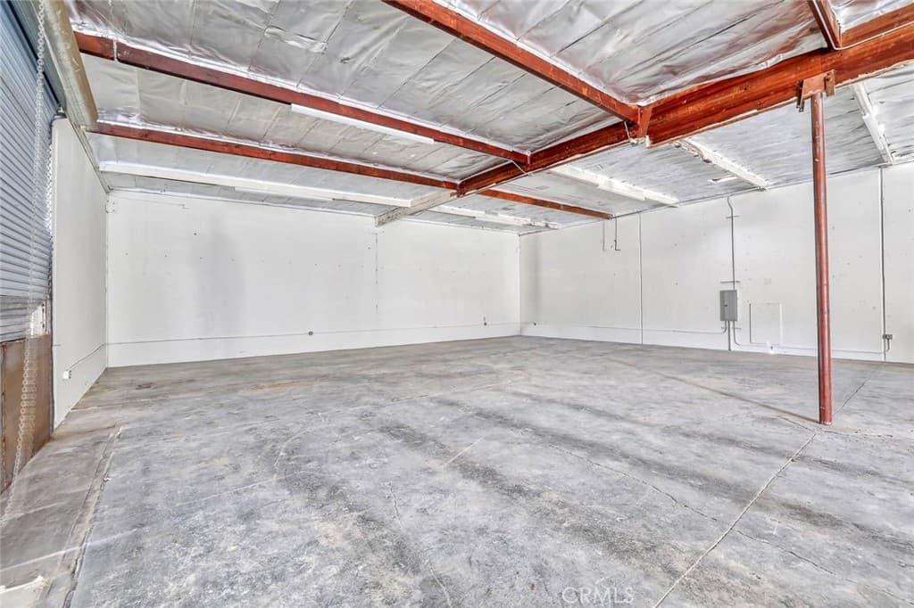 Home at 15562 Azusa Canyon Road D & E, Irwindale — photo 10 of 12