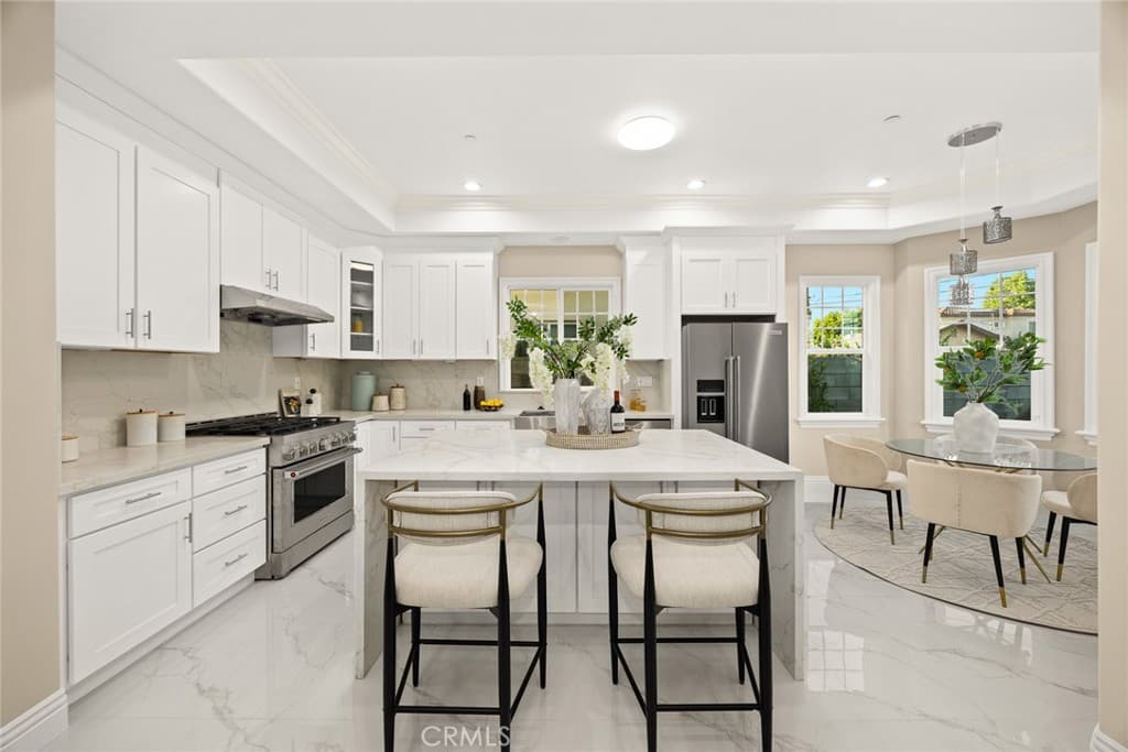 Home at 4840 Temple City Boulevard, Temple City — photo 2 of 12