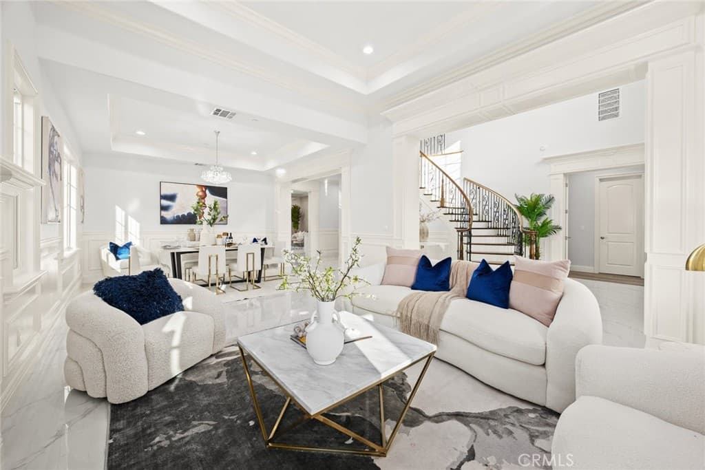 Home at 4840 Temple City Boulevard, Temple City — photo 6 of 12