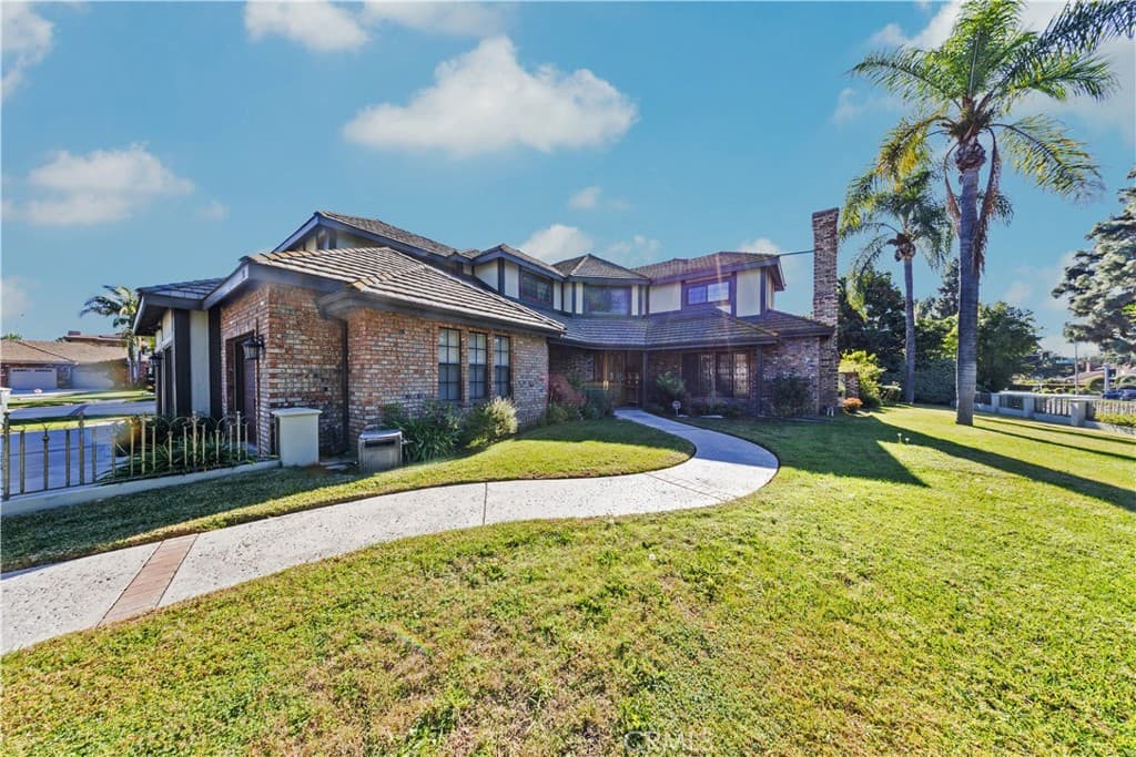 Home at 2 Linda Rae Way, Arcadia — photo 8 of 12