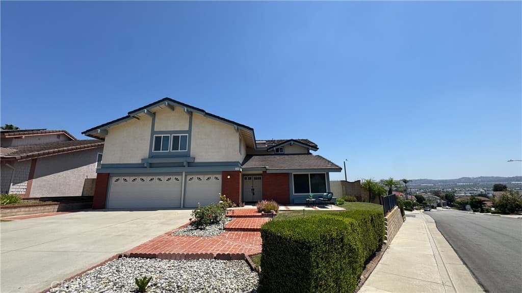 Home at 330 Amberwood Drive, Walnut — photo 8 of 12