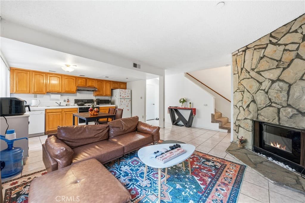 Condo at 9471 Cortada, El Monte — photo 12 of 12