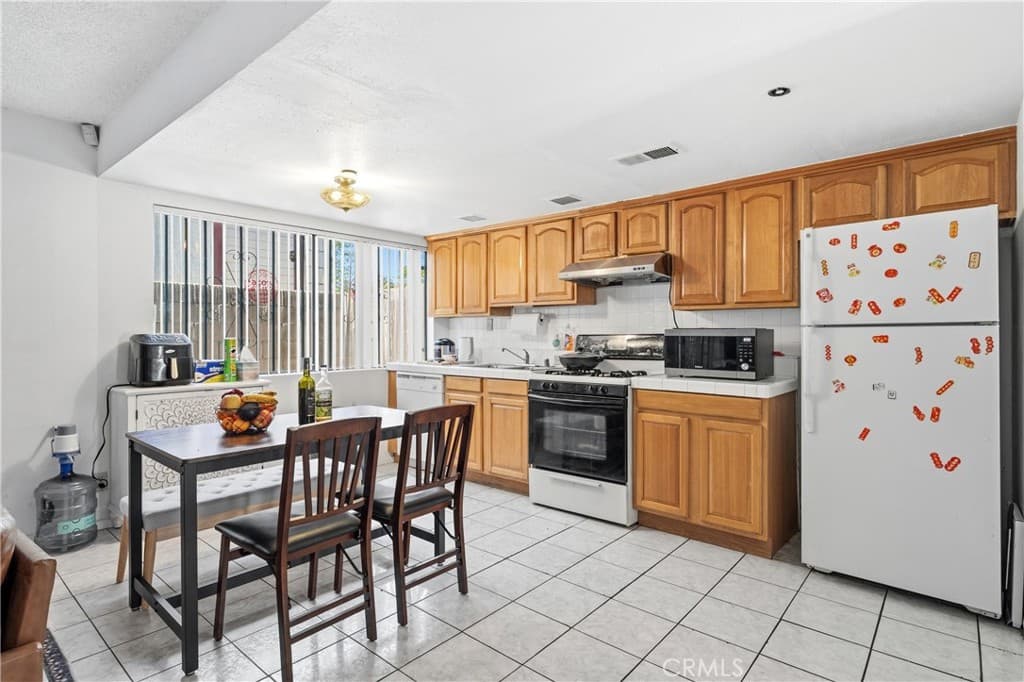 Condo at 9471 Cortada, El Monte — photo 7 of 12