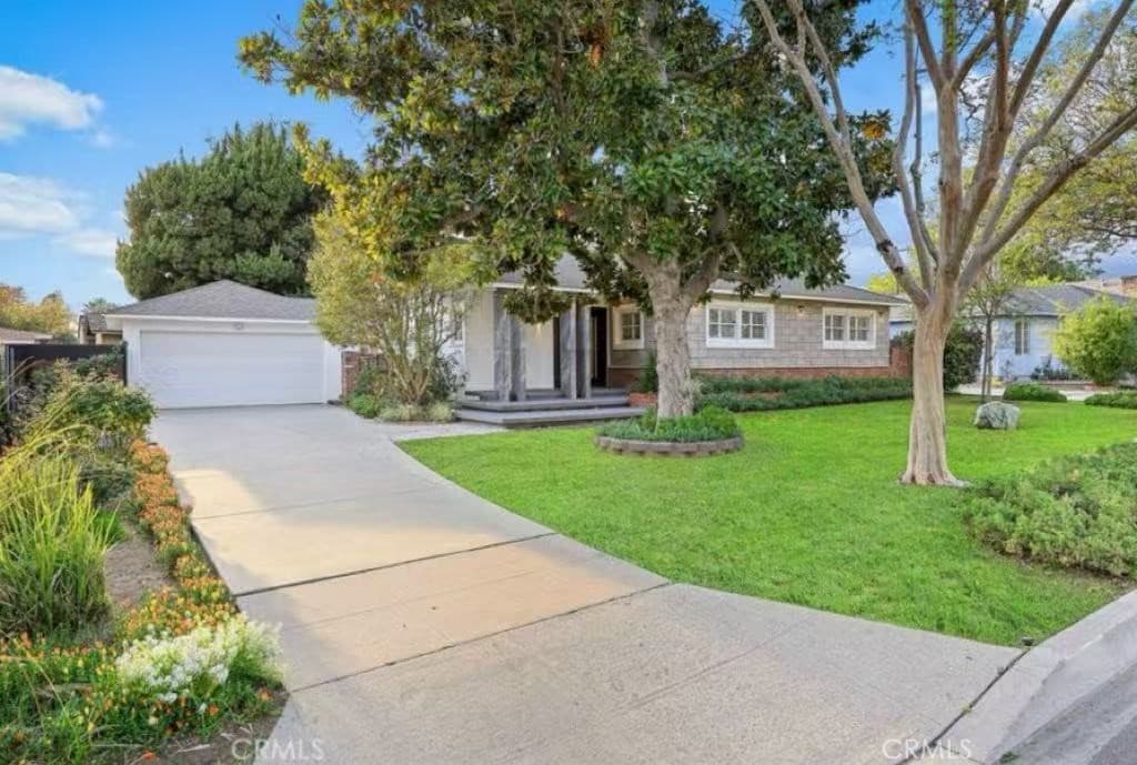 Home at 1825 Lee, Arcadia — photo 2 of 12