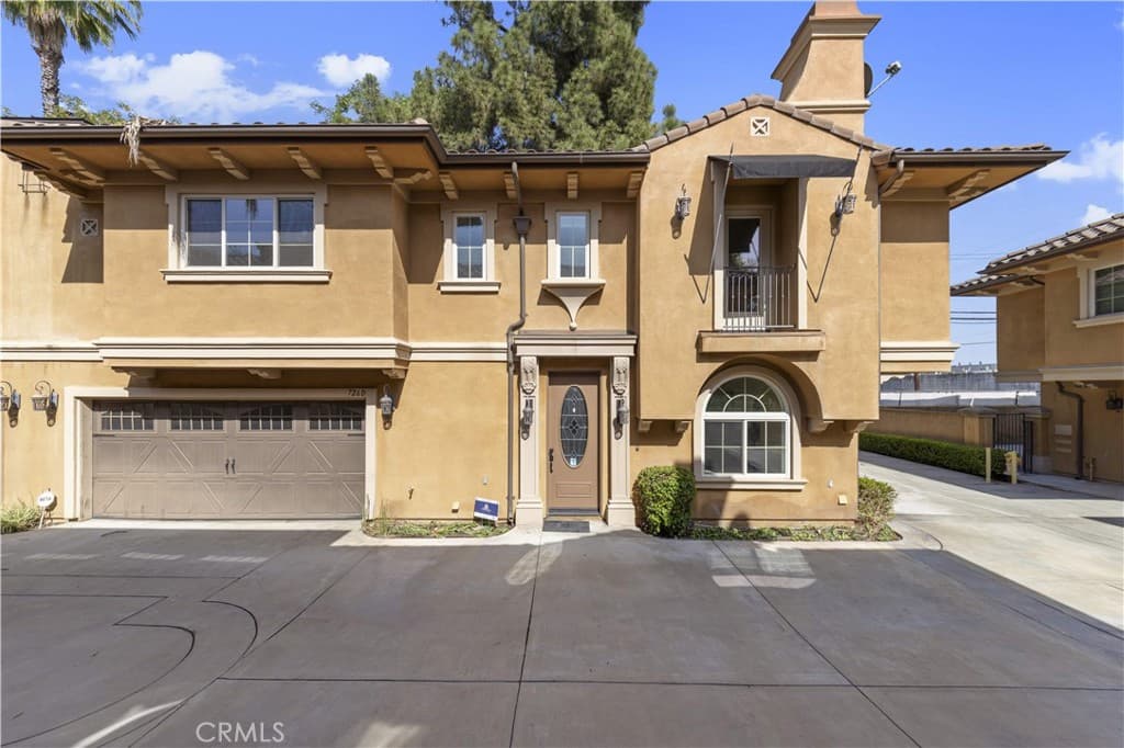Condo at 726 Fairview D, Arcadia — photo 4 of 12