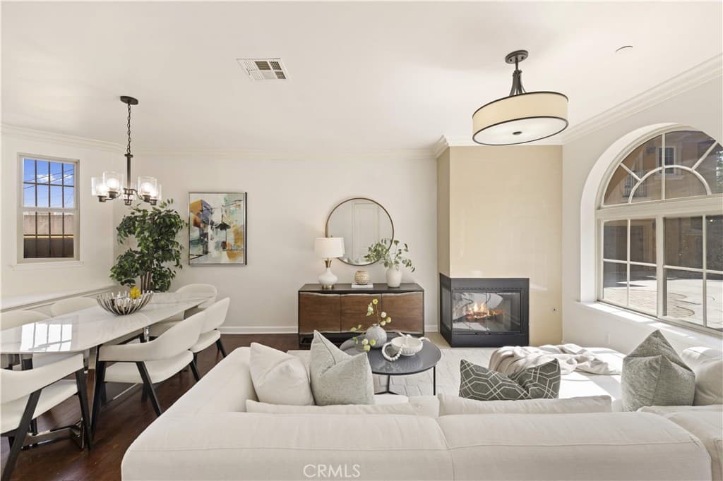 Condo at 726 Fairview D, Arcadia — photo 7 of 12