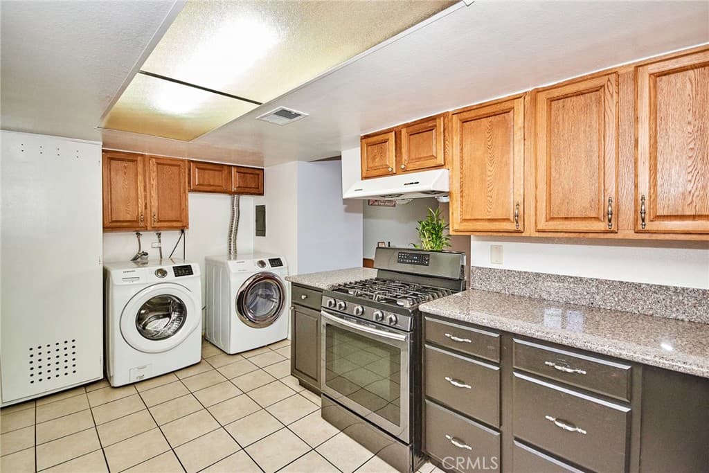 Condo at 11829 Ferris Road C, El Monte — photo 12 of 12