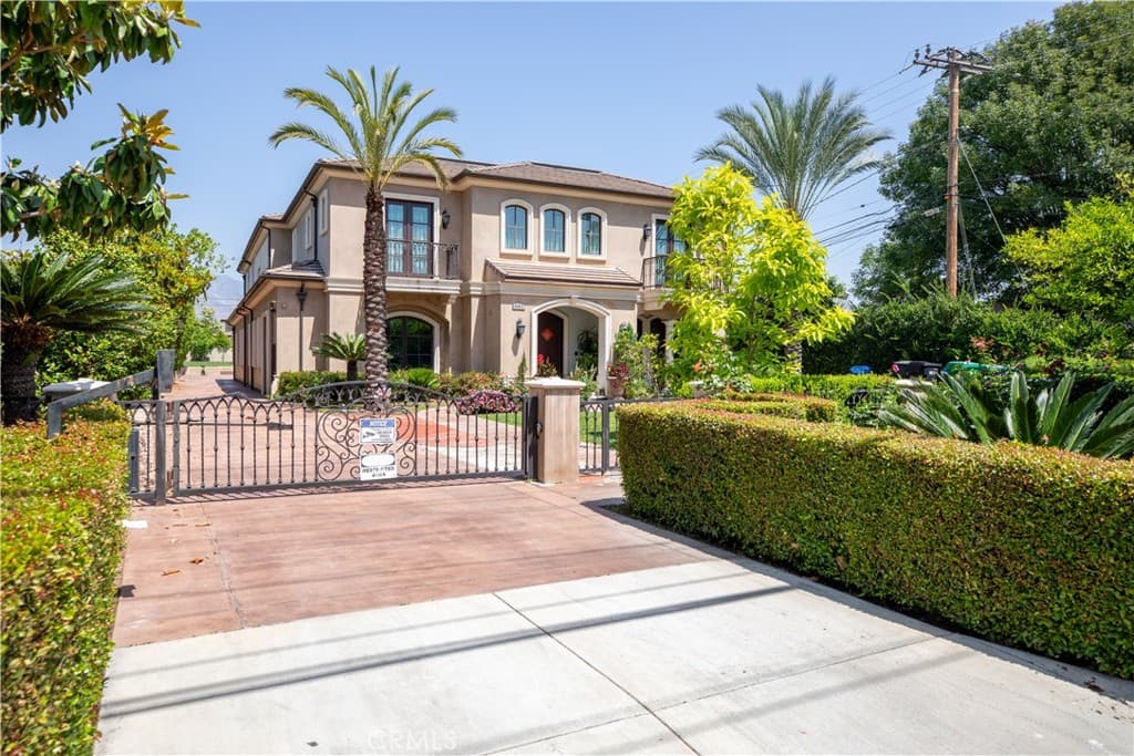 Home at 481 W Live Oak Avenue, Arcadia — photo 1 of 12