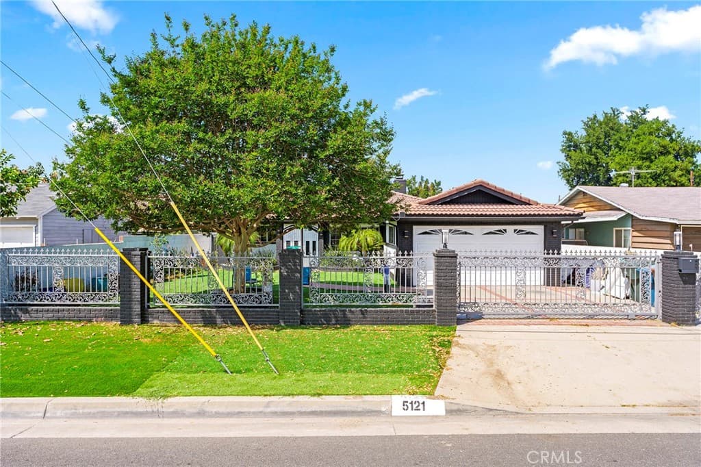 Home at 5121 Elrovia ave, El Monte — photo 3 of 12