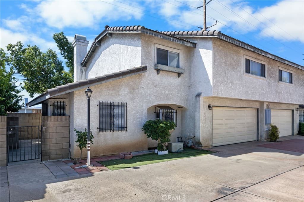 Townhouse at 11855 Ramona Blvd, El Monte — photo 4 of 12