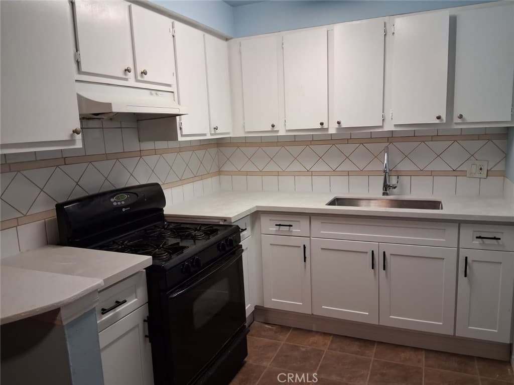Multi-Family at 602 Karesh Avenue, Pomona — photo 3 of 3
