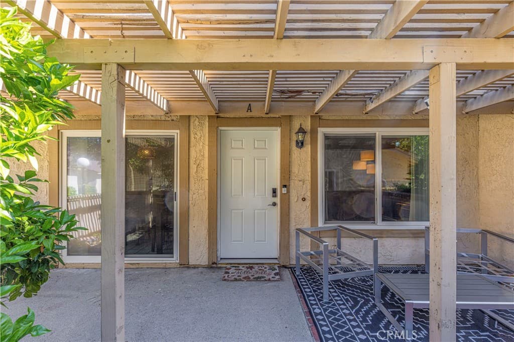 Condo at 1338 S Diamond Bar Boulevard A, Diamond Bar — photo 3 of 12