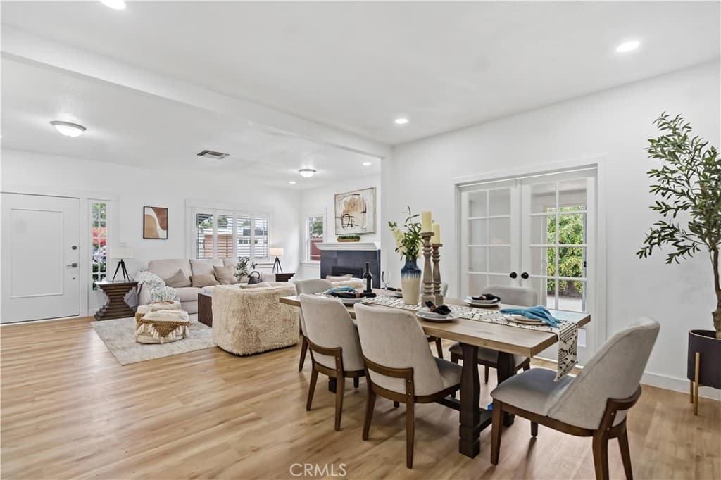 Home at 332 Chester Place, Pomona — photo 8 of 12