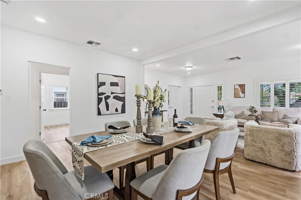 Home at 332 Chester Place, Pomona — photo 9 of 12