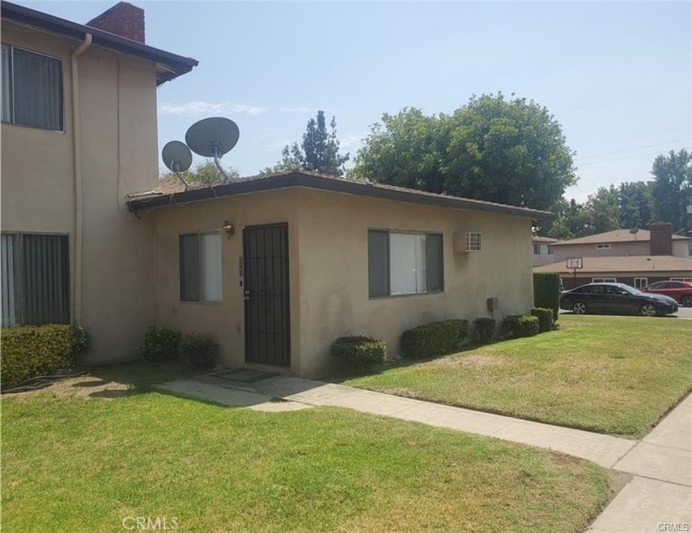 Home at 2567 Hayes, La Verne — photo 3 of 4