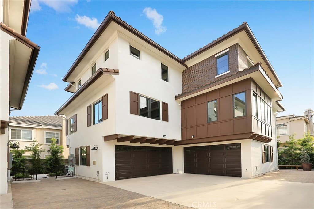 Townhouse at 905 SUNSET BLVD A, Arcadia — photo 4 of 12