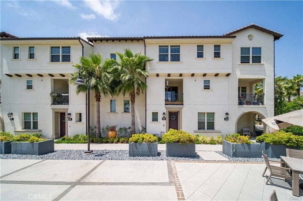 Condo at 877 Orchid C, Azusa — photo 1 of 12