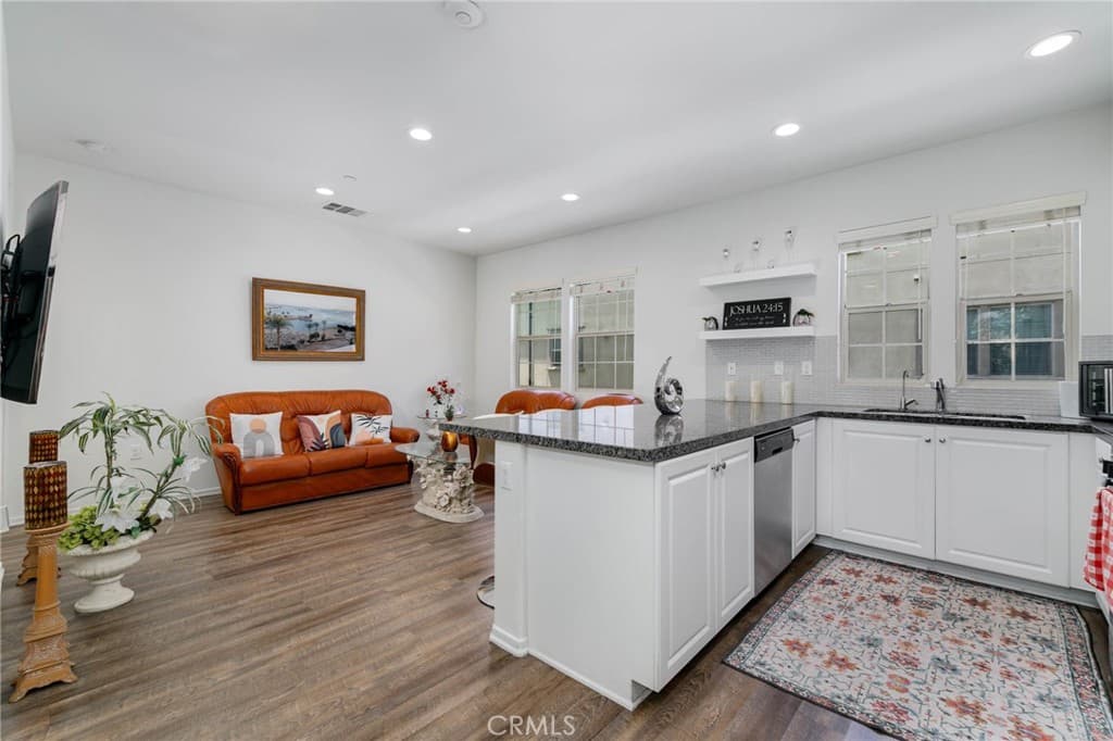 Condo at 877 Orchid C, Azusa — photo 9 of 12