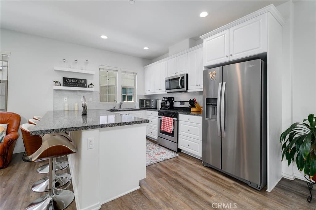 Condo at 877 Orchid C, Azusa — photo 10 of 12