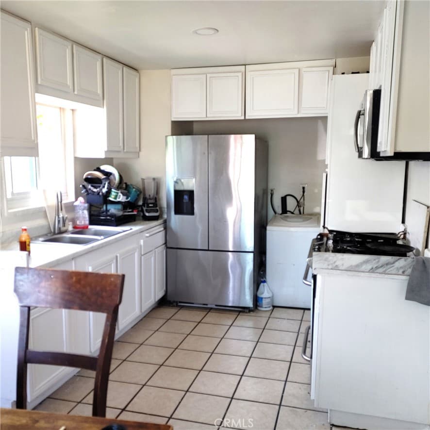 Multi-Family at 1449 S Park Avenue, Pomona — photo 10 of 12