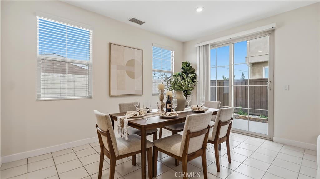 Townhouse at 291 E Arrow 17, Glendora — photo 11 of 12