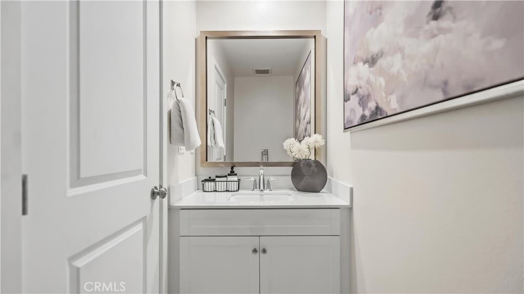 Townhouse at 291 E Arrow 17, Glendora — photo 12 of 12
