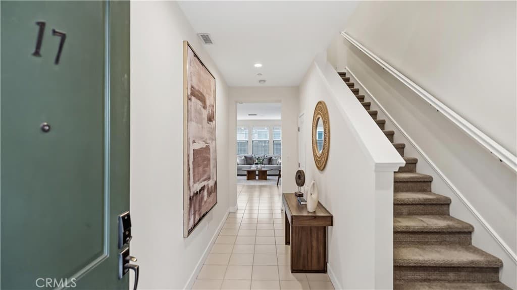 Townhouse at 291 E Arrow 17, Glendora — photo 3 of 12