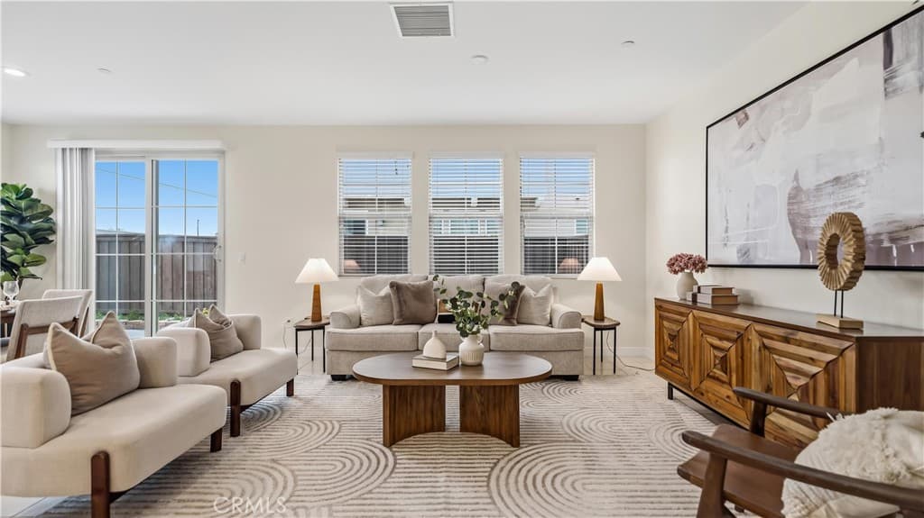 Townhouse at 291 E Arrow 17, Glendora — photo 10 of 12