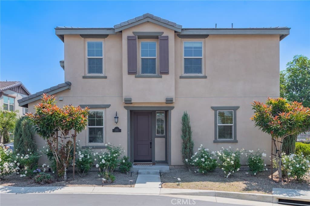 Home at 1926 Kizh Way, Pomona — photo 1 of 12