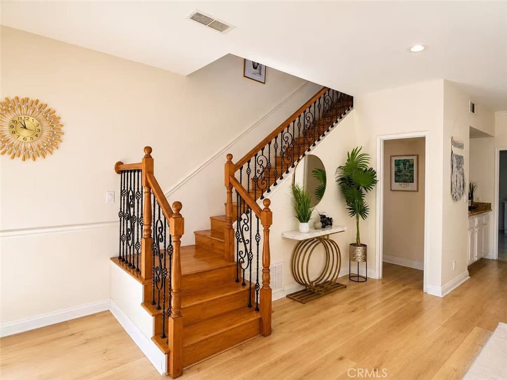 Condo at 49 Christina, Arcadia — photo 5 of 12
