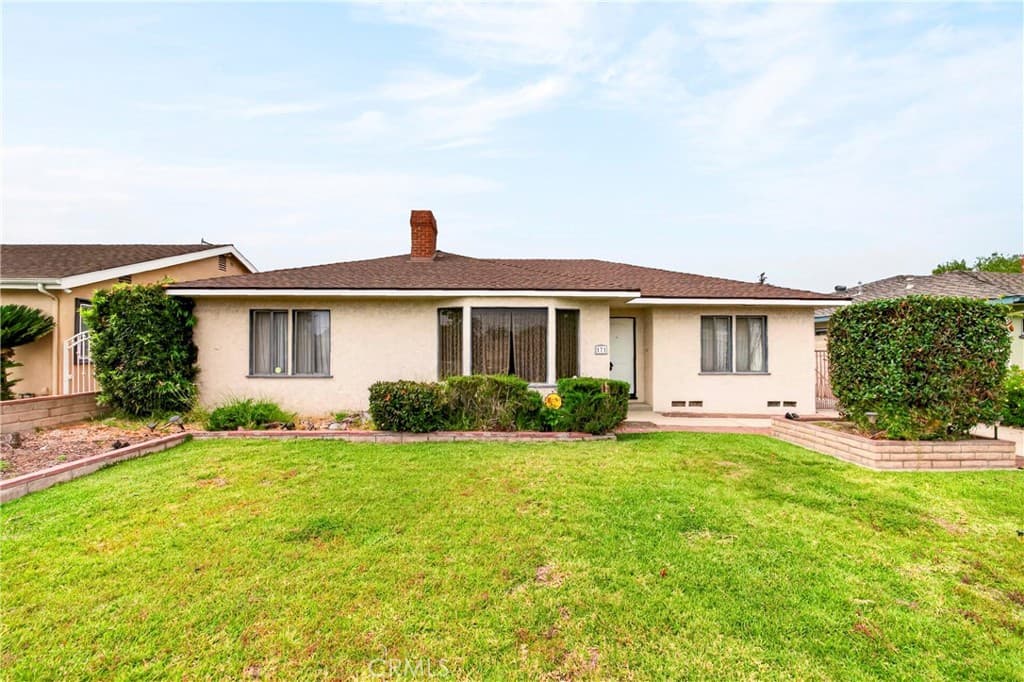 Home at 171 W Naomi, Arcadia — photo 1 of 12