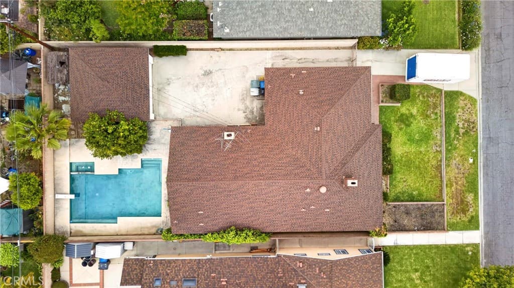 Home at 171 W Naomi, Arcadia — photo 3 of 12