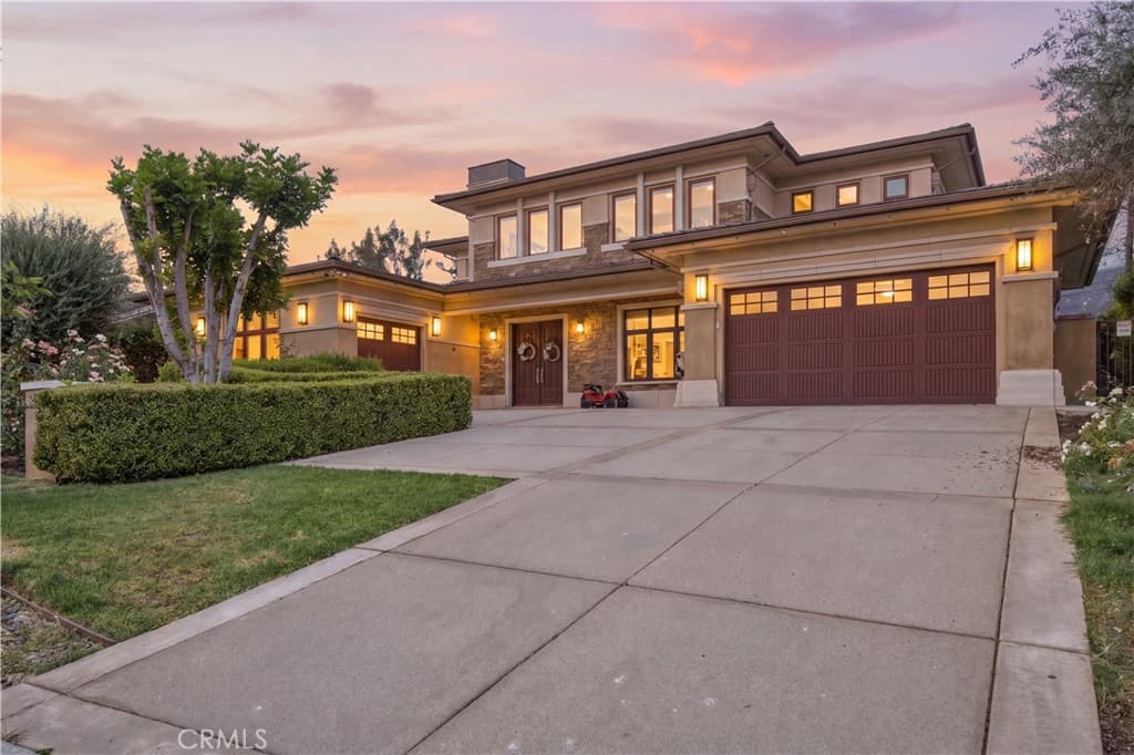 Home at 475 Cambridge, Arcadia — photo 5 of 12
