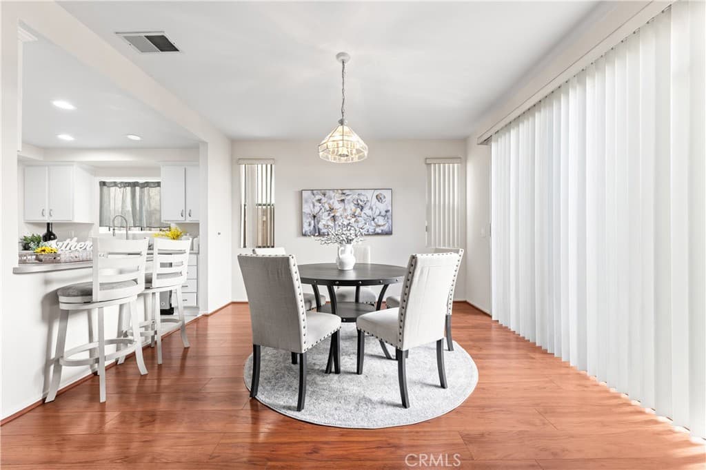 Home at 1232 Mission, Duarte — photo 11 of 12